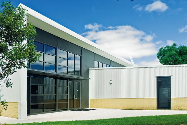 Sunbury Heights Primary School by Gray Puksand.