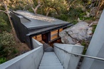 Glenn Murcutt-designed, newly completed house for sale