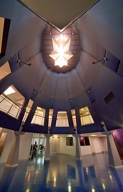 Looking up
into the central
octagonal space,
with its egg-shaped
ceiling pierced by
a carefully poised
star-shaped opening.