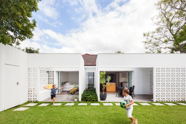 Breeze Block House by Architect Prineas.