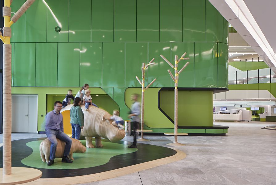 Perth Children’s Hospital by JCY Architects and Urban Designers, Cox Architecture, and Billard Leece Partnership, with HKS.