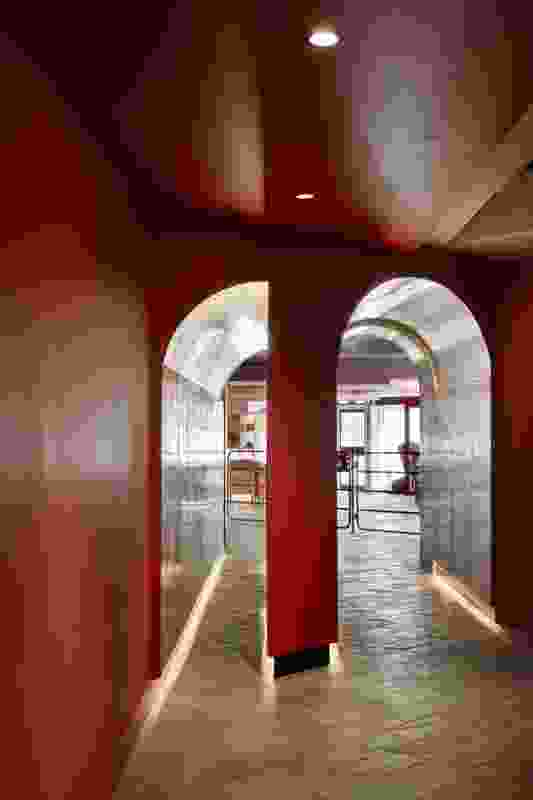 The main galleries are accessed through a colourful stock-and-station gateway run.