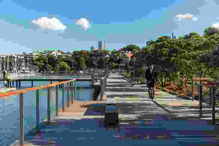 Designed by Aspect Studios in collaboration with Architectus and Landlab, Auckland’s Westhaven Promenade provides a pedestrian and cycle link between the city and the previously isolated Westhaven marina.