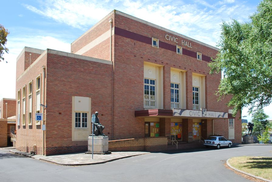Ballarat Civic Hall by Mattinbgn, licensed under CC BY 3.0