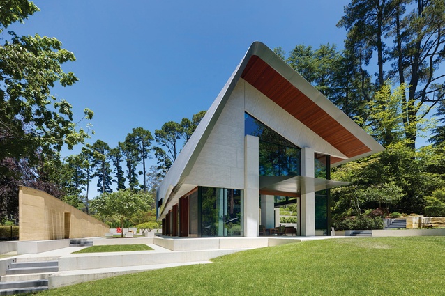 Pirramimma (NSW) by Peter Stutchbury Architecture.