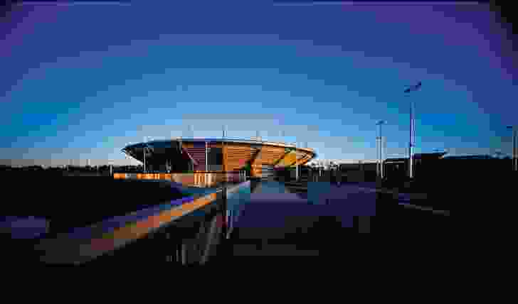 Sydney International Tennis Centre, Homebush, NSW (1999).