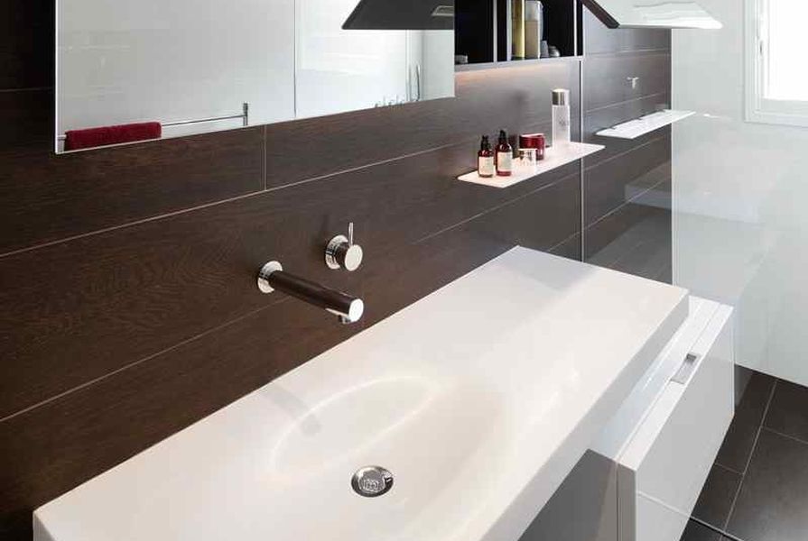 Minosa's Hung Lift cabinet and Double ScoopED washbasin.