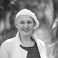 Jela Ivankovic-Waters