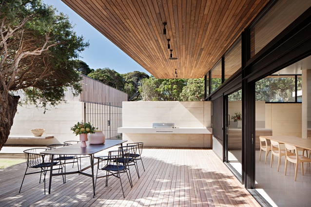Layer House by Robson Rak Architecture and Interiors.