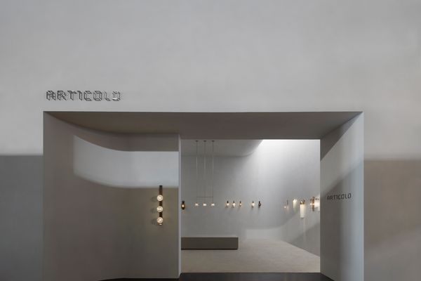 Articolo stand designed by Studio Goss.