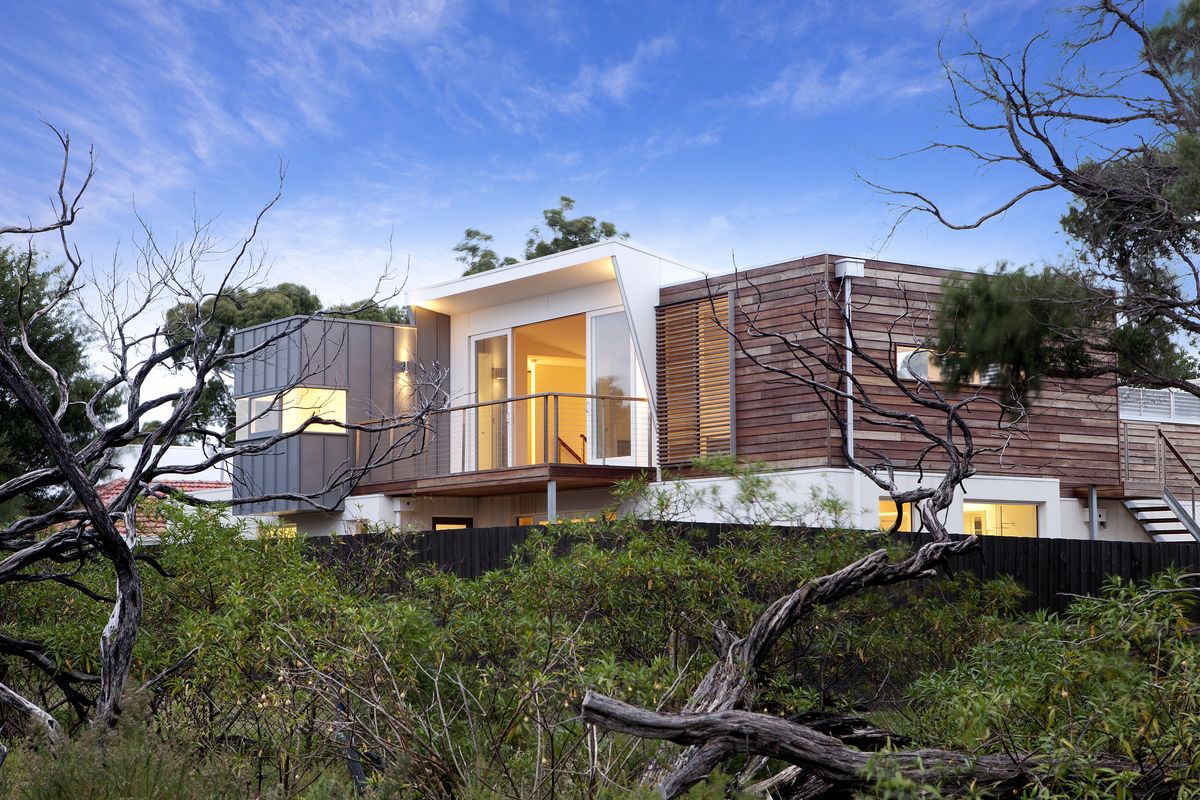 Butterfly Townhouses by Richard Kerr Architecture | ArchitectureAU