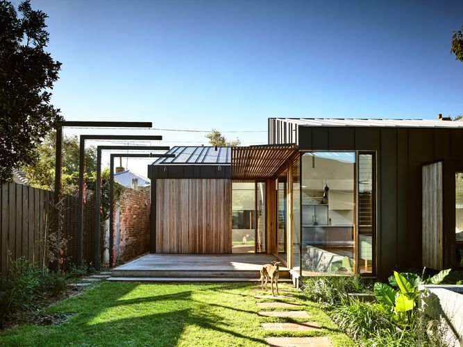 Precise and proud: Light Saw House | ArchitectureAU