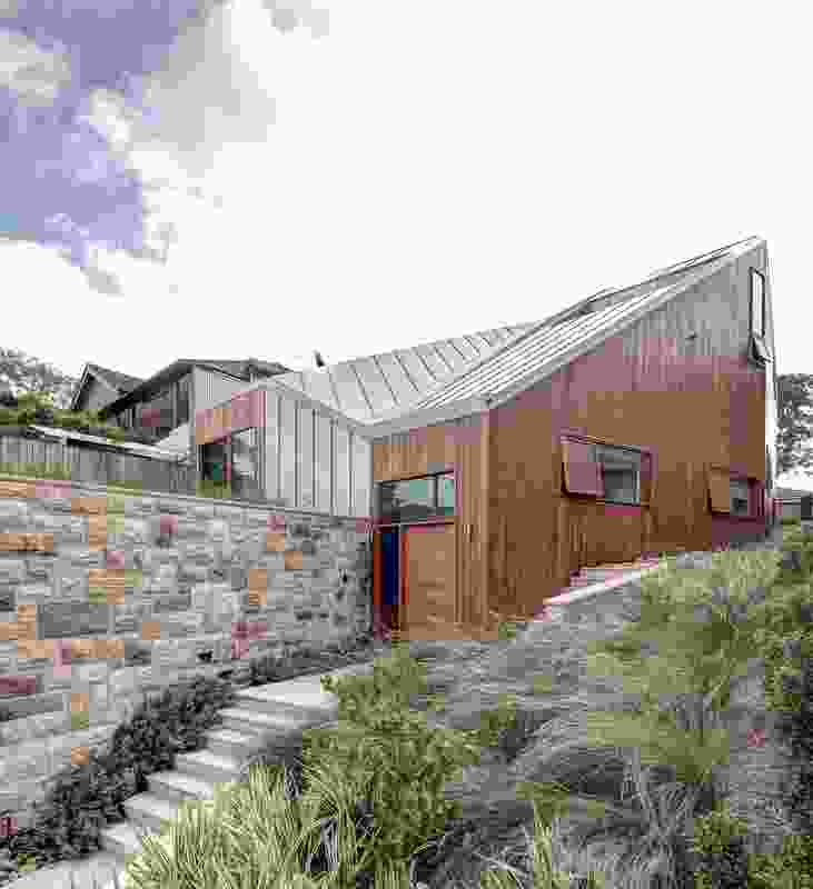 Ridge Contour House – Matthew Gribben Architecture.