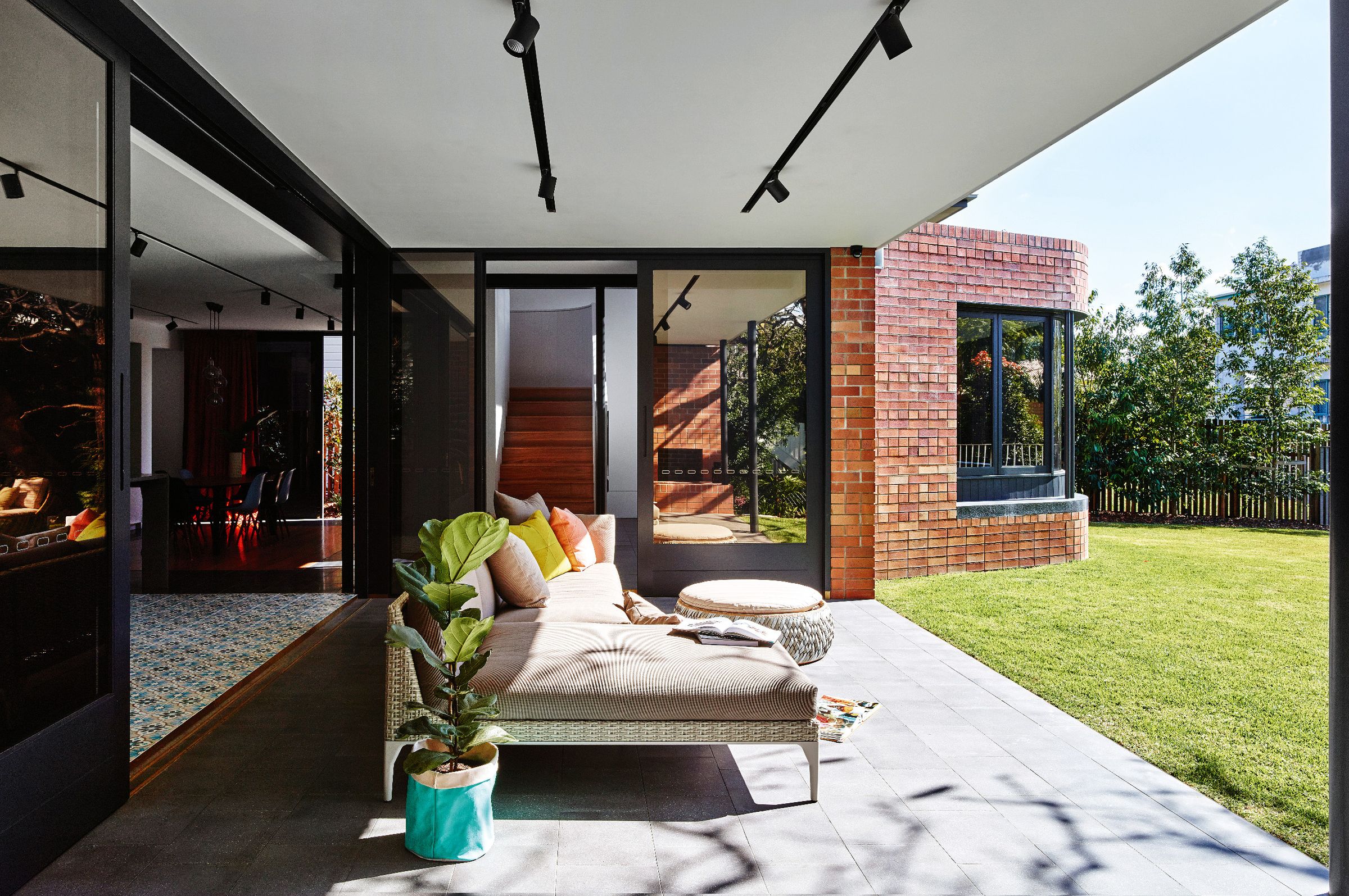 Geometry In Houses Geometry at play: West End House | ArchitectureAu