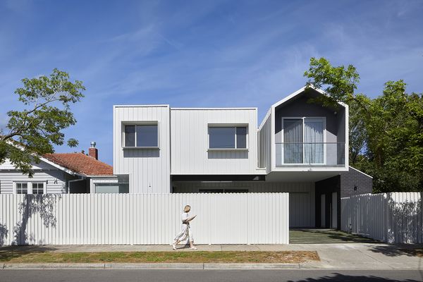 Malvern East House by Wyk Architecture | ArchitectureAU