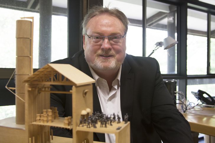 Michael Ostwald.