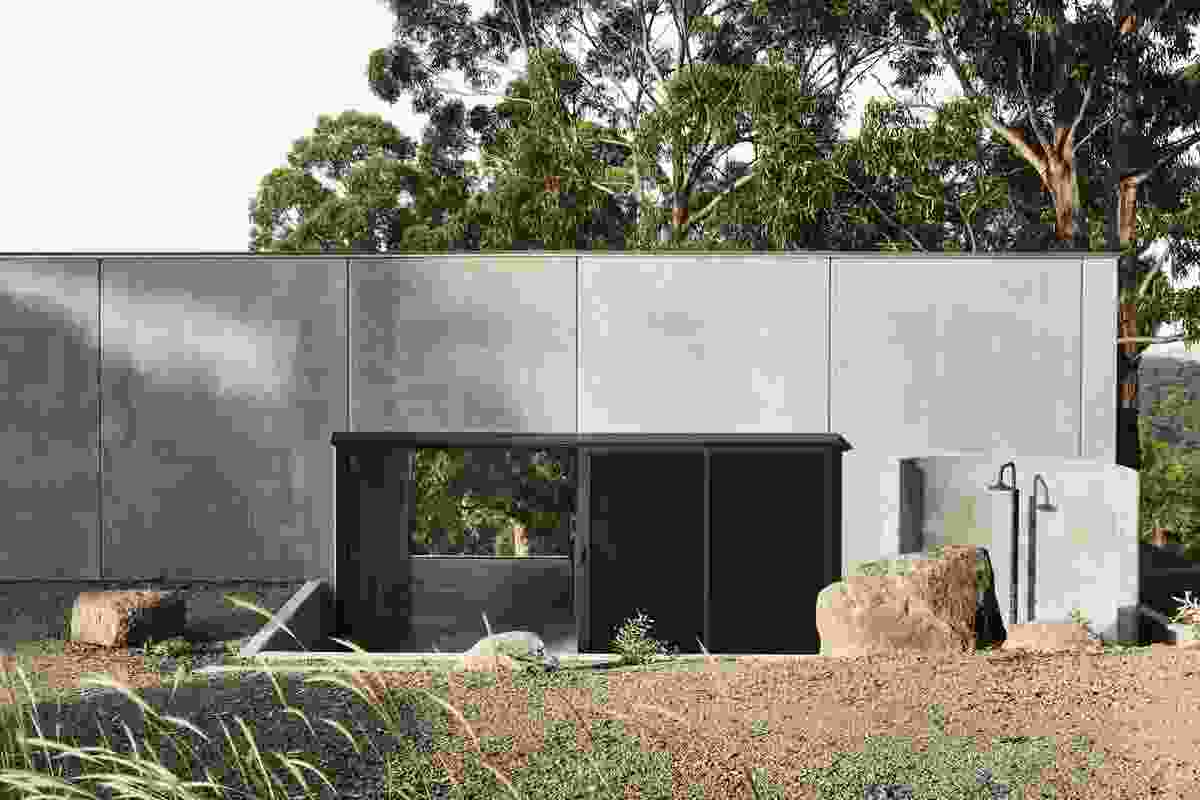 Erskine River House by Kerstin Thompson Architects