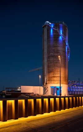 North Wharf Promenade, Silo Park and Jellicoe Street by Taylor Cullity Lethlean with Wraight + Associates.