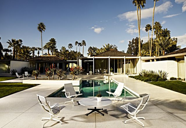 The Eames Aluminium Group Outdoor collection.