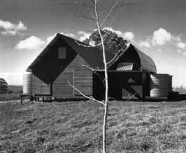 Nicholas farm house, Mt Irvine, NSW, 1977-80. Image: Max Dupain.