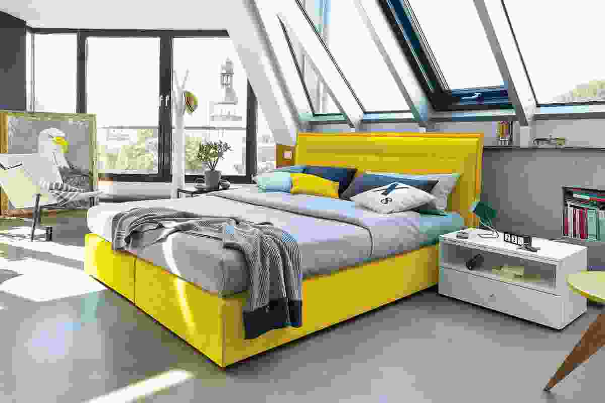 Now! Boxspring bed from Hülsta.