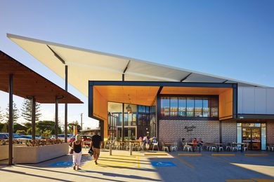 BDA Architecture’s Capri on Via Roma (2013) has created a popular waterside hub in Surfers Paradise. It won Regional Project of the Year at the 2014 Australian Institute of Architects Gold Coast and Northern Rivers regional awards.