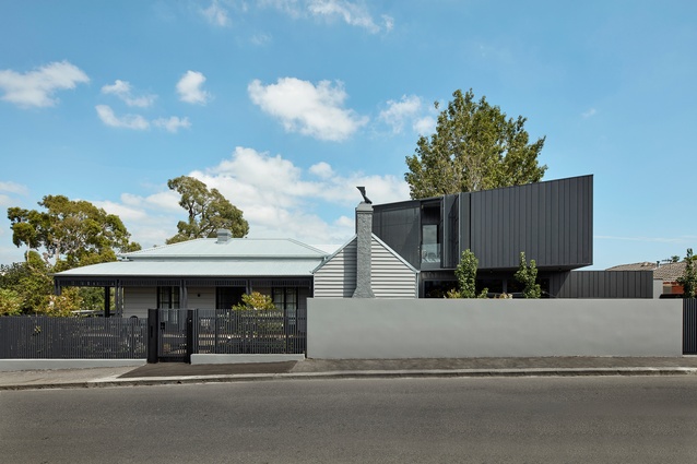 James Street Residence by B.E Architecture.