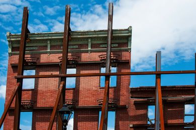 The National Trust of Australia's Victorian branch has released a discussion paper denouncing facadism as an acceptable architectural practice for heritage redevelopments.