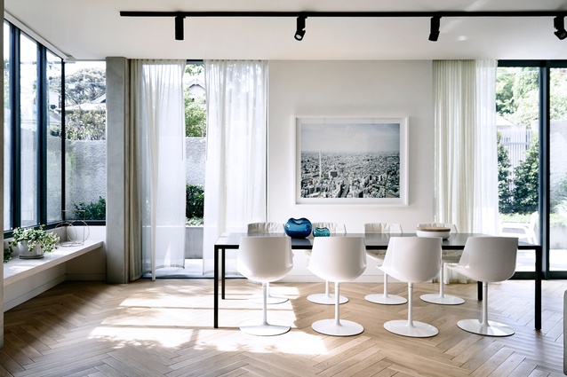 Six Brookville Rd by Neometro and MA Architects.
