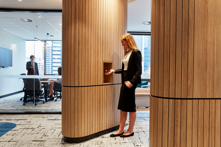 Slater & Gordon Lawyers Workplace by Greenbox Architecture | ArchitectureAu