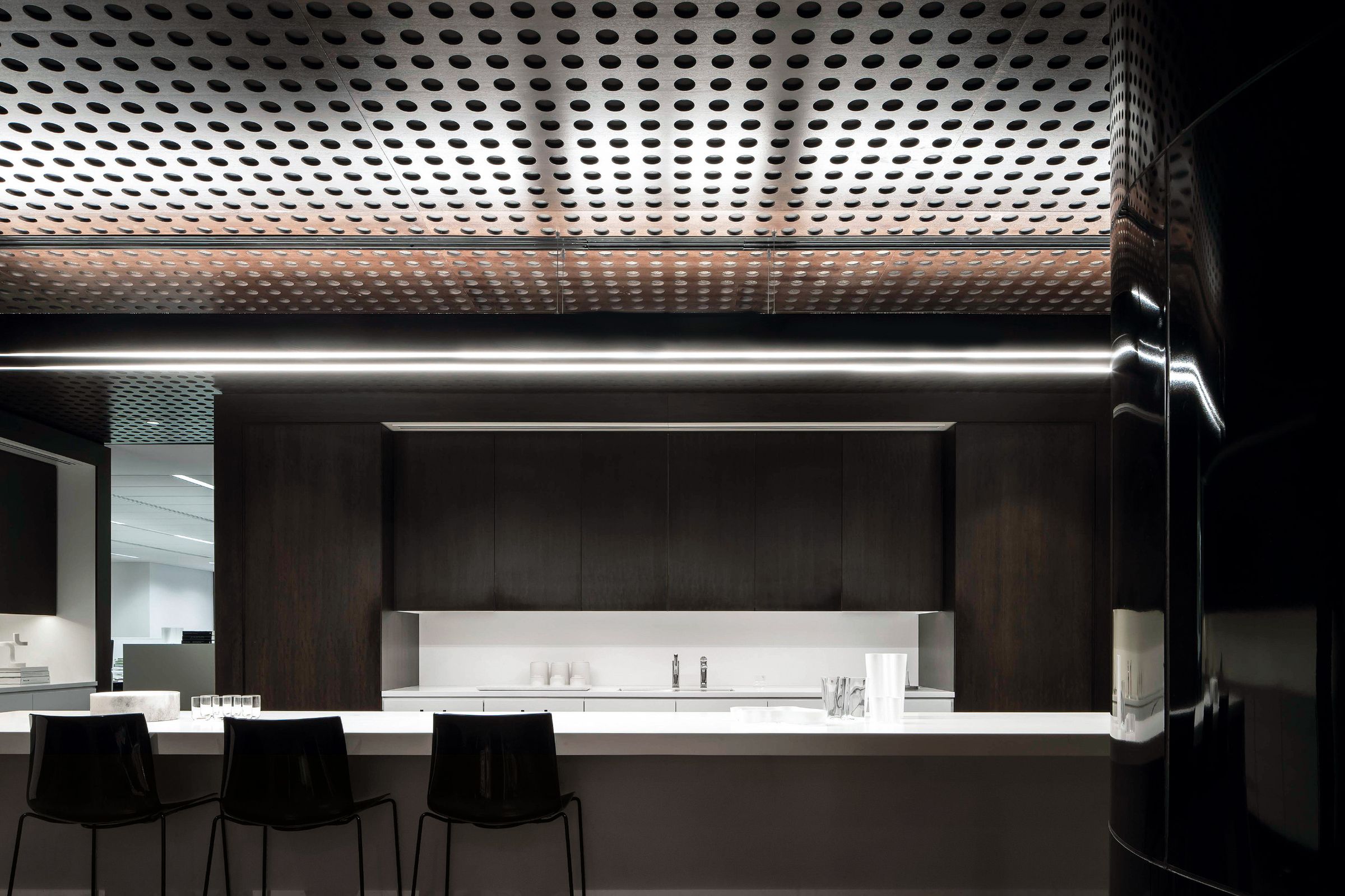 Evocative and engaging: Town Hall House | ArchitectureAu