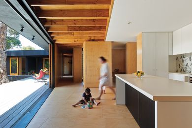 Karri Loop House opens intimately to private courtyards.