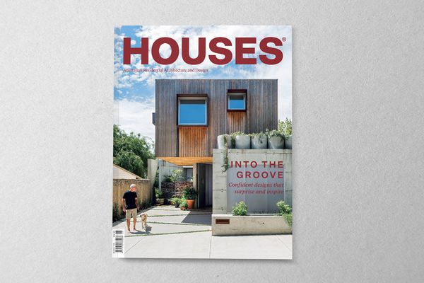 Houses 125. Cover project: Silver Street House by EHDO. 