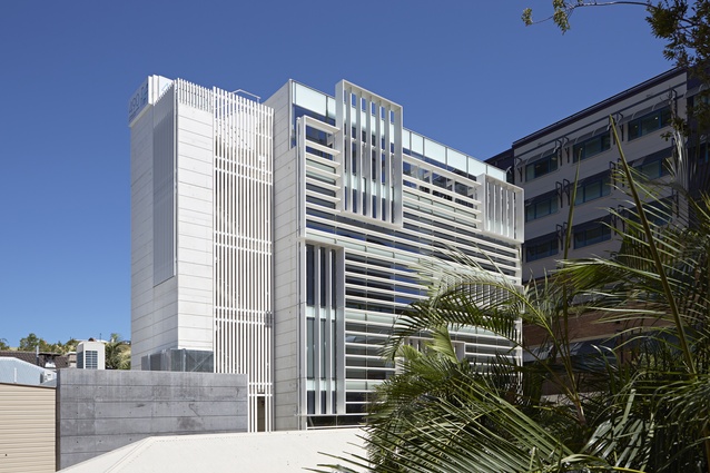 490 Consulting Suites by Shane Thompson Architects.