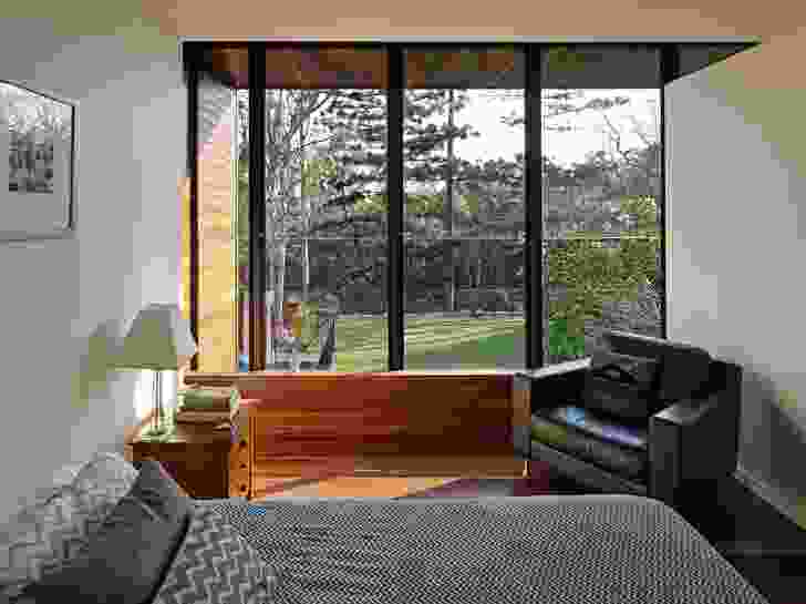 The main bedroom on the upper floor has direct view to the landscape.
