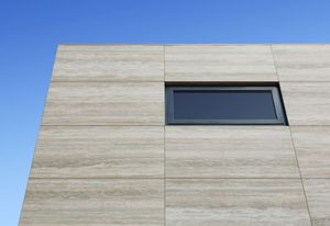 Maximum Travertino external cladding was used for this project by Tim Roberts Design.