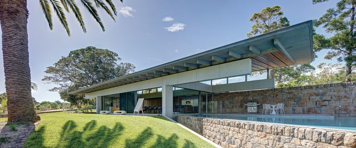 Lune De Sang pavilion by Chrofi