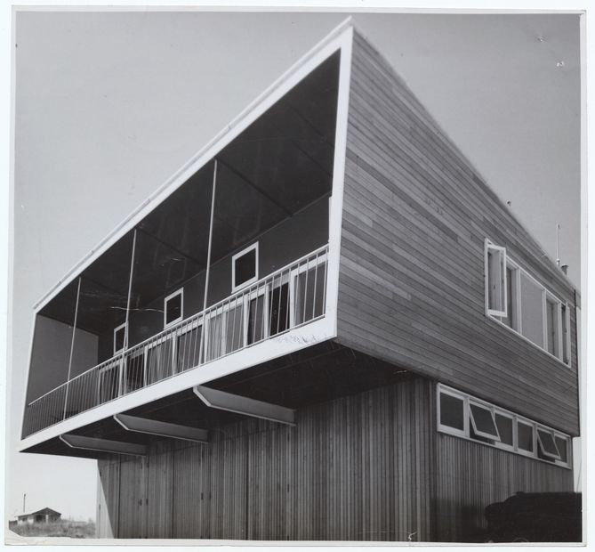 Modern Beach Homes 1950–70 | ArchitectureAu