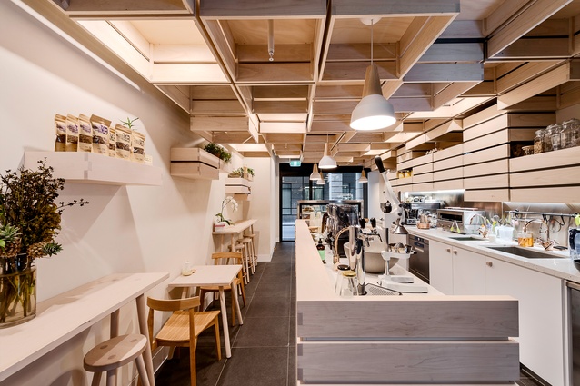 Hunters' Roots by kitayama k architects.