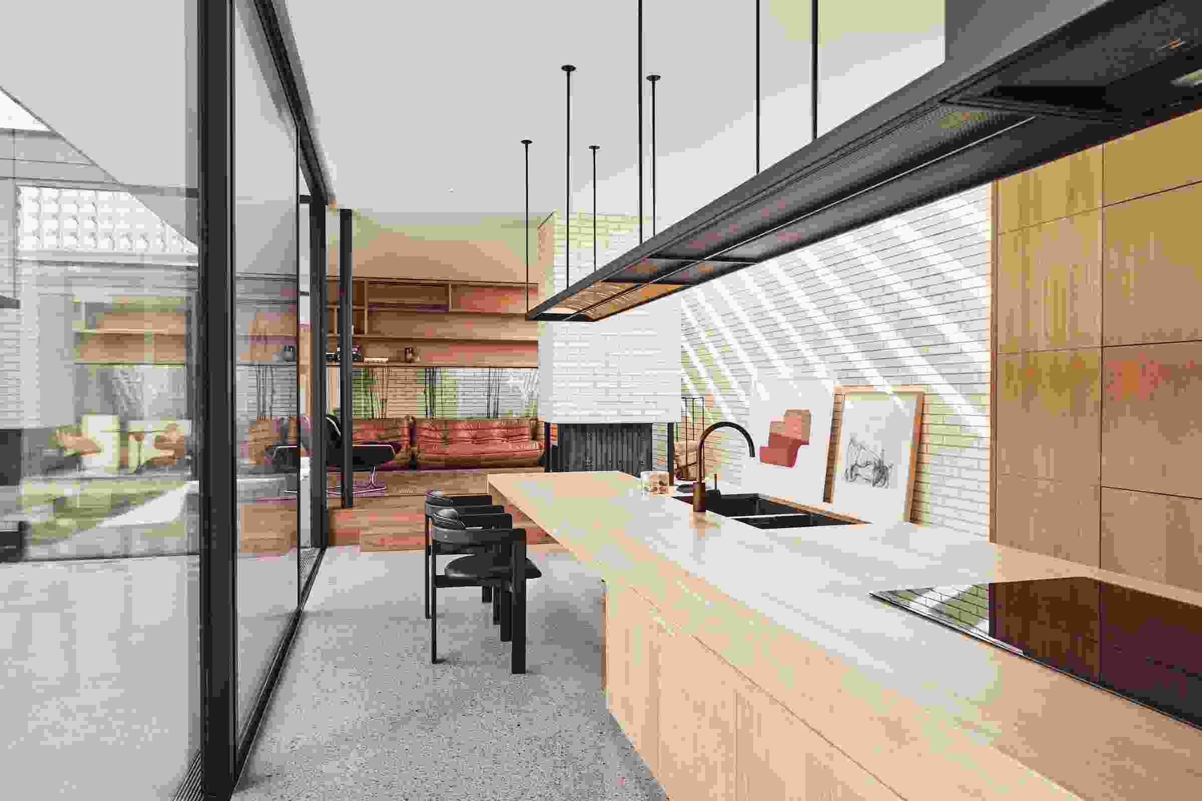 Dynamic and ever changing: Light House | ArchitectureAu