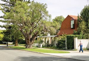 Subiaco House by Vokes and Peters.