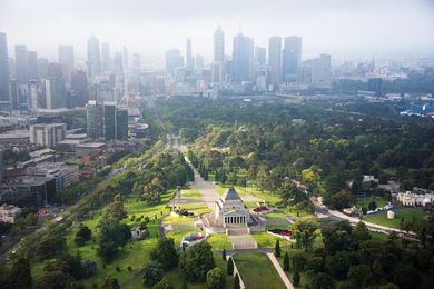 ARM’s work at Victoria’s Shrine of Remembrance, completed over two stages, involved the addition of four sunken courtyards that provide ingress to Visitor and Education Centres located beneath the Shrine.