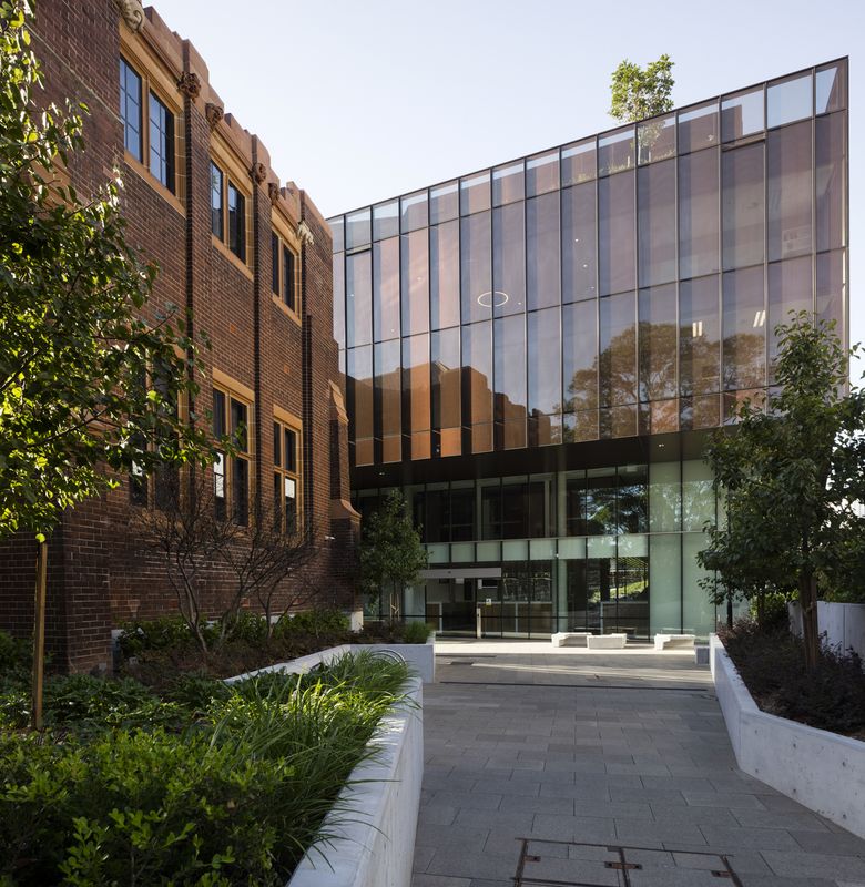 Architectus completes bronze social sciences building for University of