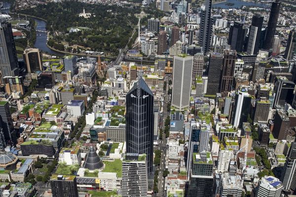 City of Melbourne wants green roofs and solar arrays on rooftops, but without any policies in place, will they get their wish?