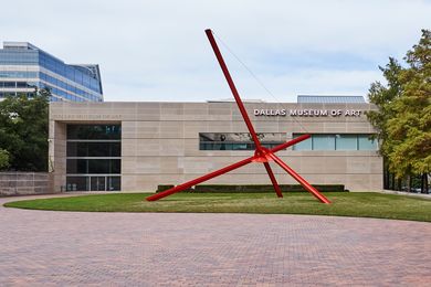 Dallas Museum of Art, originally designed by Edward Larrabee Barnes in 1984.