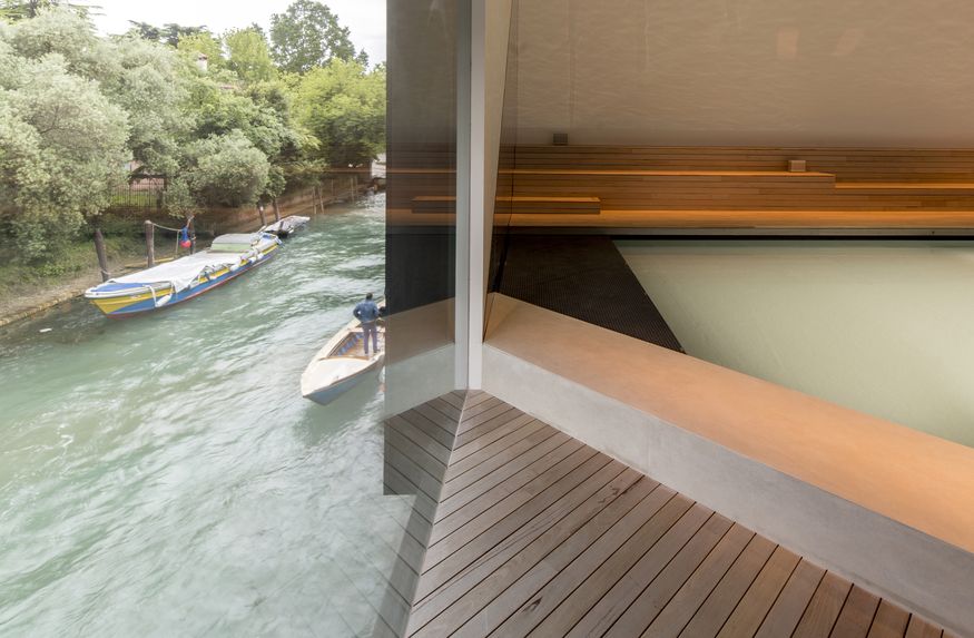 Damp power: Reflections on The Pool | ArchitectureAu