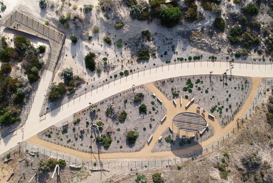 Minda Coast Park by Oxigen took out the Award of Excellence in the Parks and Open Space category of the 2020 AILA SA Landscape Architecture Awards.