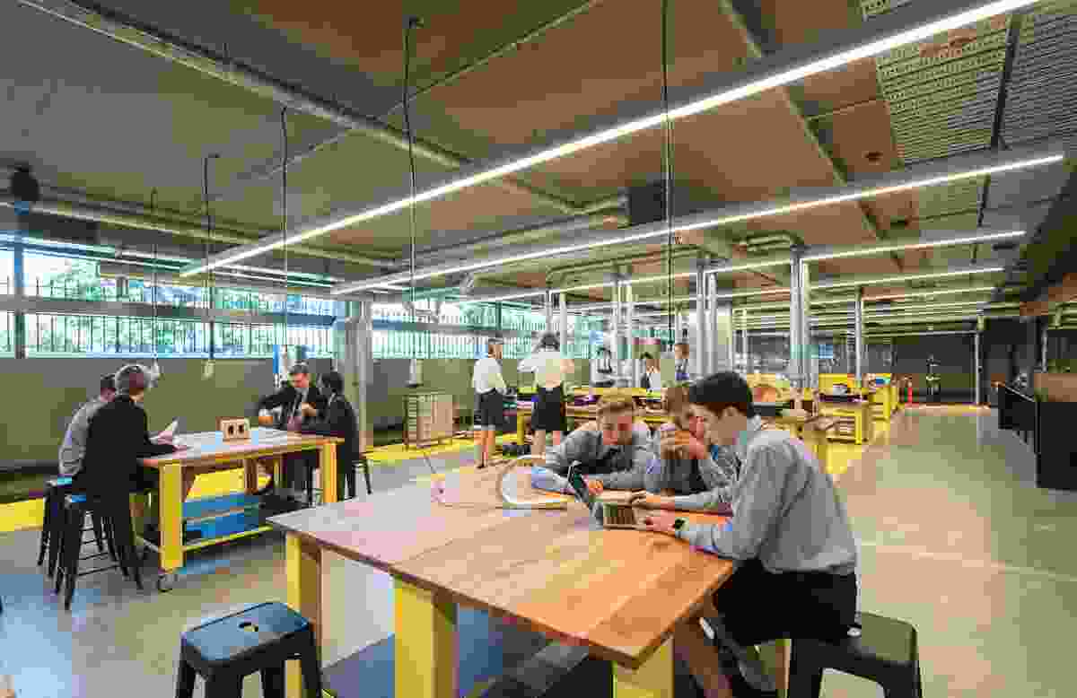 The organization of project rooms and design and technology workshops on the lower-ground floor is a particular strength of the project, offering a practical and effective makerspace.