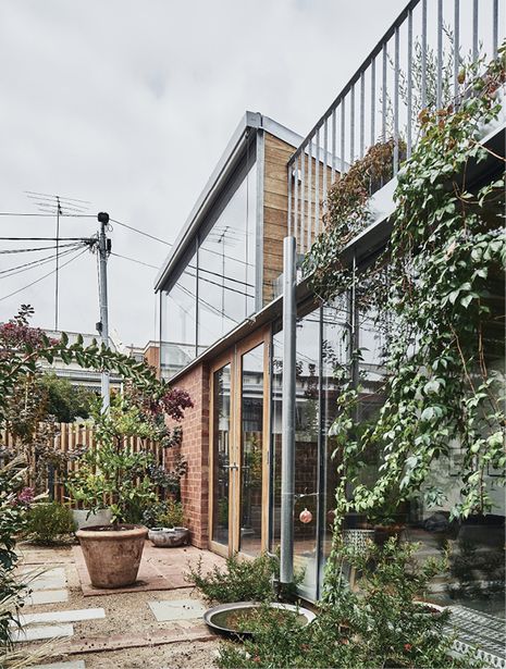 With their North Melbourne House, NMBW have made clever use of a vacant lot to extend an existing Victorian worker’s cottage with a flexible secondary home.
