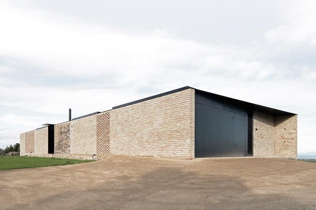 Fish Creek House (Vic) by Edition Office.